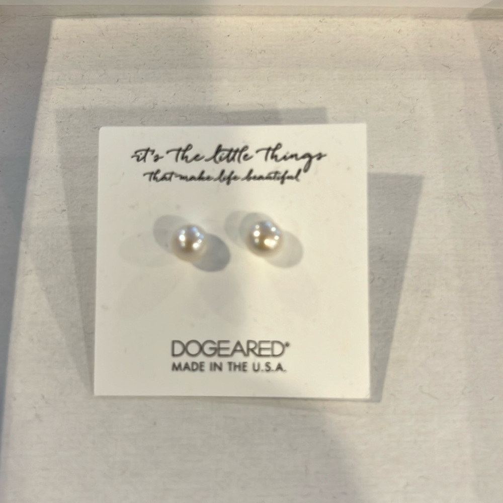 Dogeared It’s The Little Things Pearl Stud sterling Silver Earrings NWT